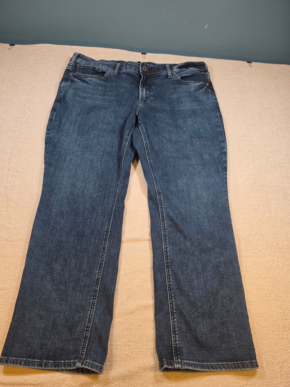Silver Jeans Suki Capri Jeans Womens Plus Size 18 Dark Wash Curvy Cropped Denim